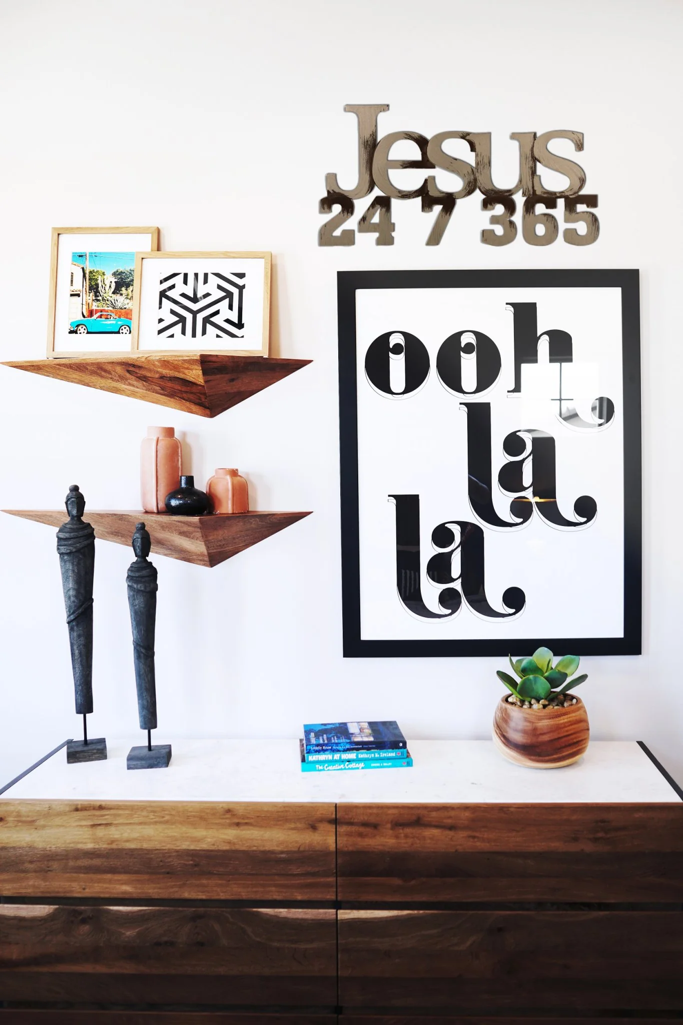 Jesus 24/7/365 Wall Decor