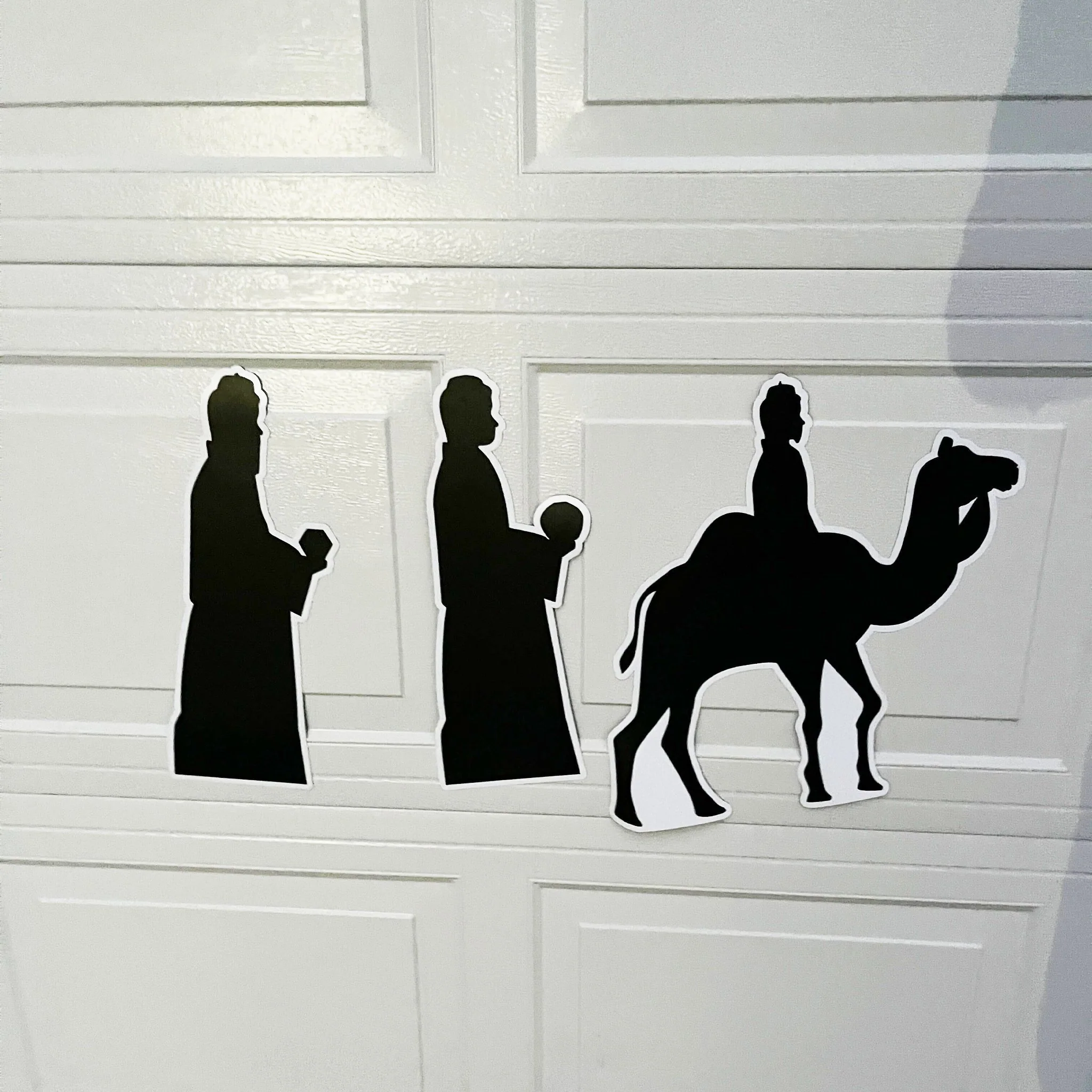 Nativity Garage Magnet Set - Image 6